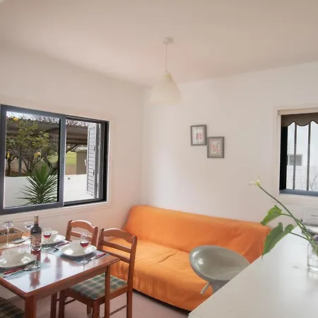 Peaceful Cozy Great Location * 普罗塔拉斯