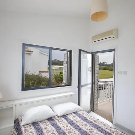 Peaceful Cozy Great Location *