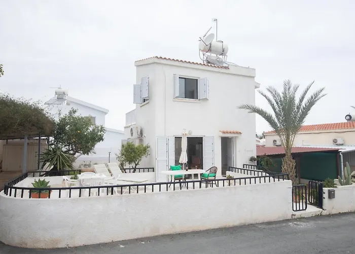 Peaceful Cozy Great Location